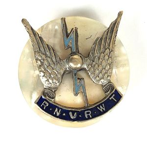 Royal Navy Volunteer Reserve Wireless Telegraphist R.N.V.R.WT sweetheart brooch