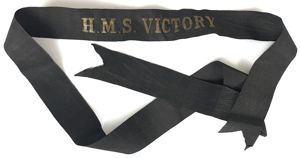 WW1 Royal Navy H.M.S.VICTORY cap tally silk ribbon badge