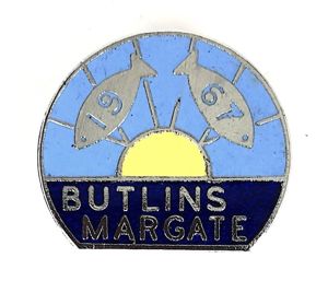 Butlins 1967 Margate holiday camp fish badge