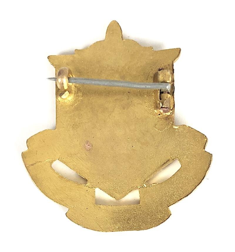 Newcourt Cycling Club collectable vintage badge — image 2