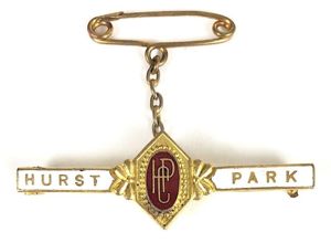 1924 Hurst Park Club horse racing pin badge
