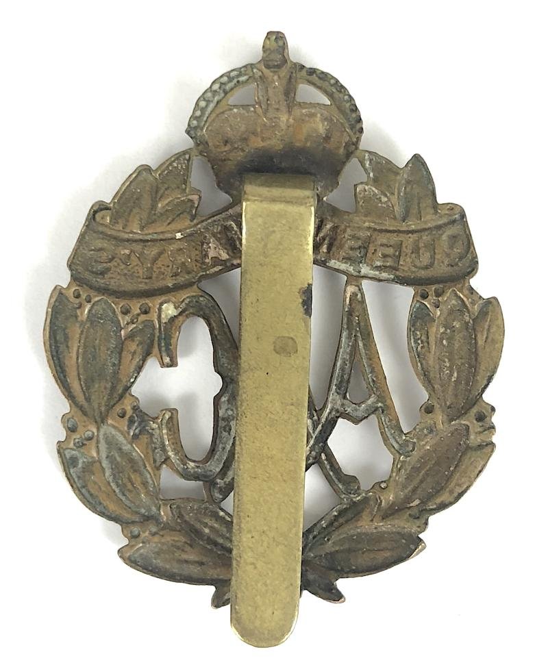 WW1 Queen Mary's Army Auxiliary Corps Q.M.A.A.C. cap badge 1918 - 1921 — image 2