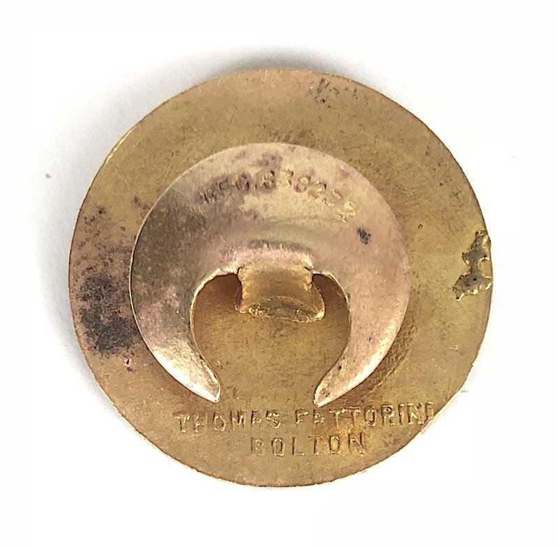 WW1 On War Service 1915 official war workers badge — image 2