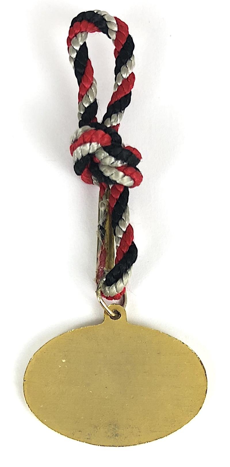 1993 Folkestone Racing Club Badge Kent — image 2