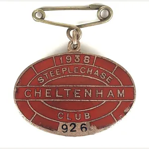 1938 Cheltenham Steeplechase horse racing club badge