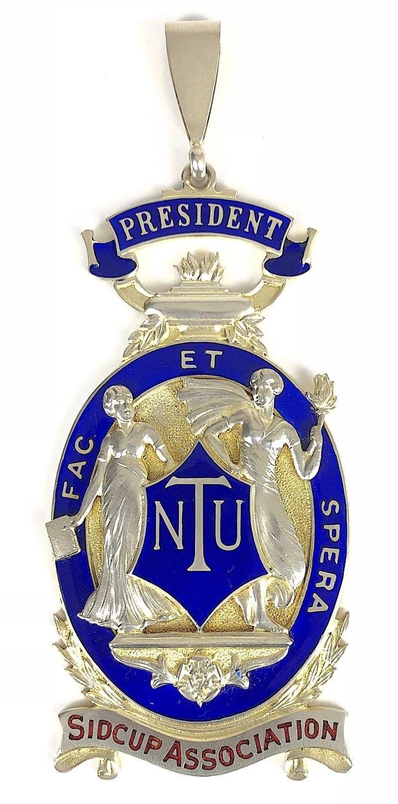 National Union of Teachers Sidcup Association 1936 Silver Gilt President Badge — image 2