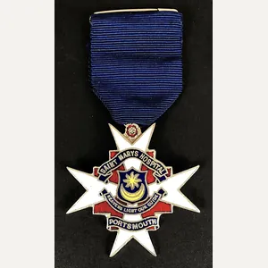 Saint Marys Hospital Portsmouth nurses medal c1963