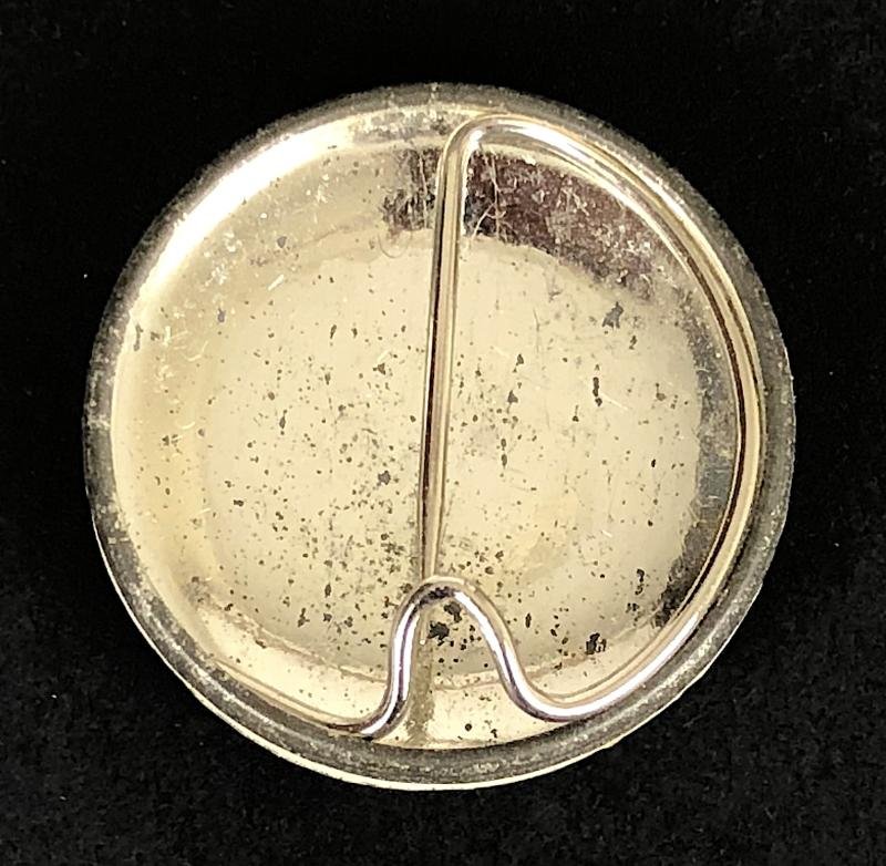 Post Office Tower London circa 1965 GPO souvenir tin button badge — image 2