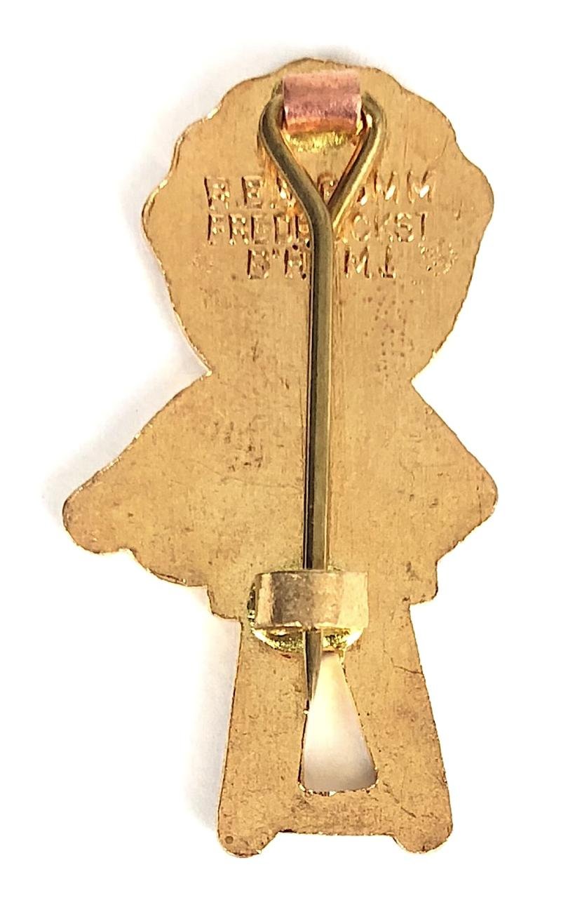 Robertsons 1970s Golly tennis player advertising badge — image 2