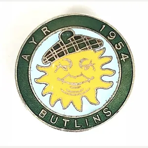 Butlins 1954 Ayr holiday camp Mr Sun badge
