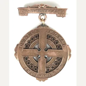 Dundee Royal Infirmary nurses hospital badge Scotland