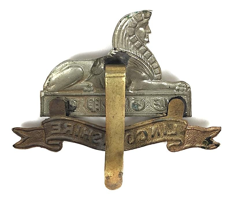 Lincolnshire Regiment cap badge — image 2