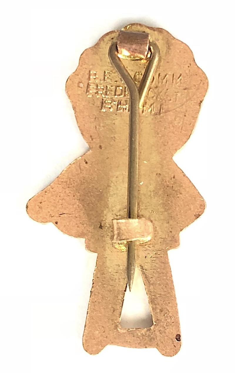 Robertsons 1970s Golly tennis player advertising badge R.E.V.Gomm — image 2