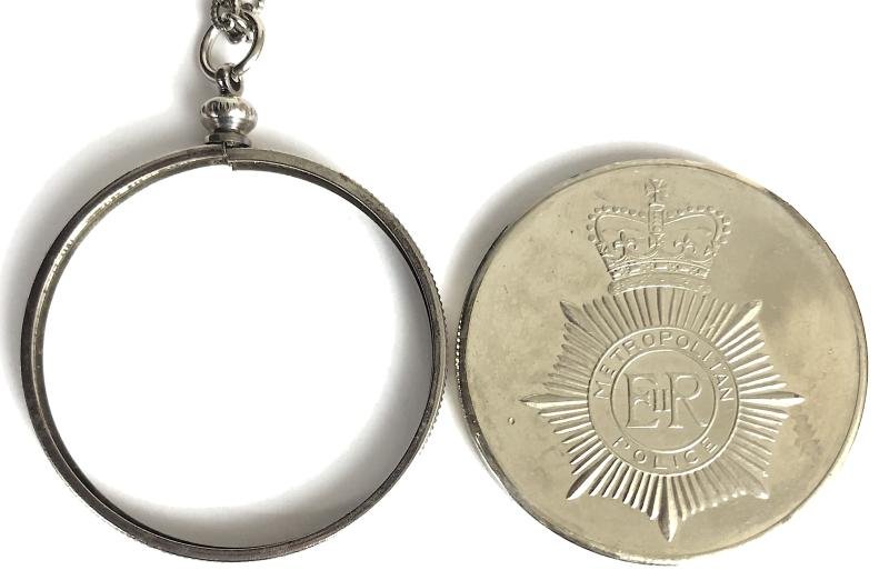 Metropolitan Police 150th Anniversary Commemorative Medalion Necklace — image 3