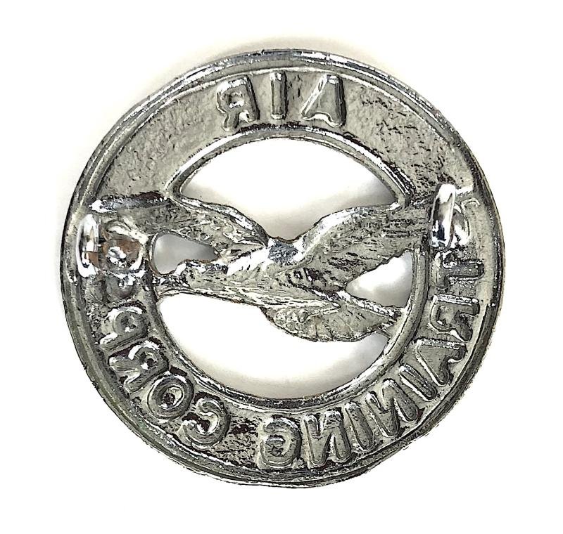 Air Training Corps ATC chromium plated cap badge — image 2