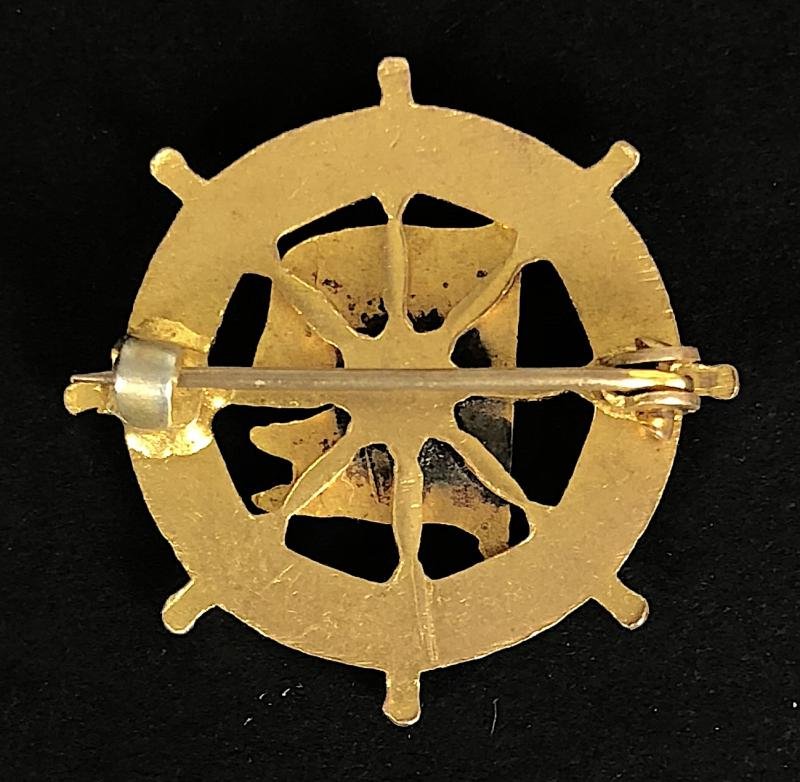 RMS Queen Elizabeth Cunard White Star Shipping Line ships wheel badge — image 2