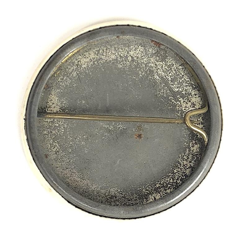 WW1 Hertfordshire War Agricultural Executive Committee WELC Badge — image 2