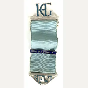 National Federation of the Women's Institutes WI Handicrafts Guild badge