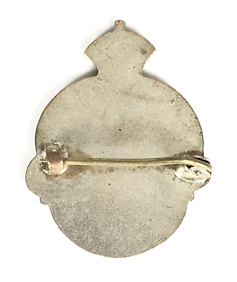 1924 British Empire Exhibition Wembley gilt and enamel souvenir badge — image 2