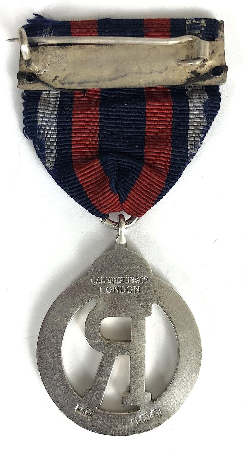Queen Alexandras Imperial Military Nursing Service Reserve QAIMNSR 1917 Silver Medal — image 2