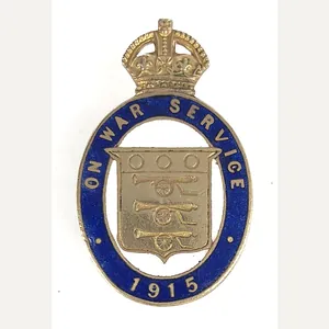 WW1 On War Service 1915 munition workers enamel badge J.R.GAUNT …
