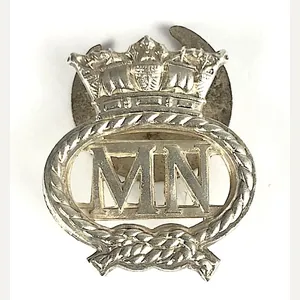 Merchant Navy official issue MN war service silver badge