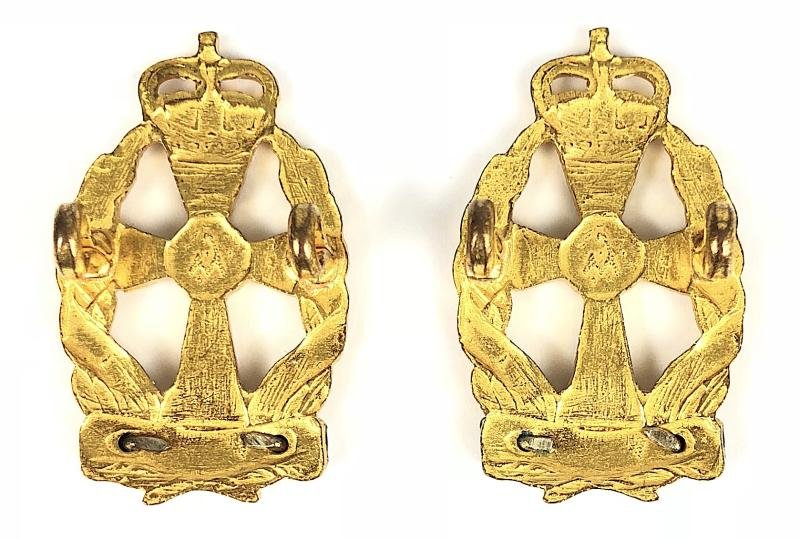 Queen Alexandra's Royal Army Nursing Corps QARANC matching collar badges — image 2