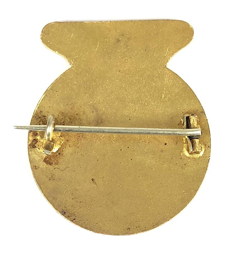 1914 -1919 Voluntary Aid Detachment Middlesex VAD War Service tribute badge — image 2