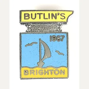 Butlins 1967 Brighton holiday camp sailing yacht badge