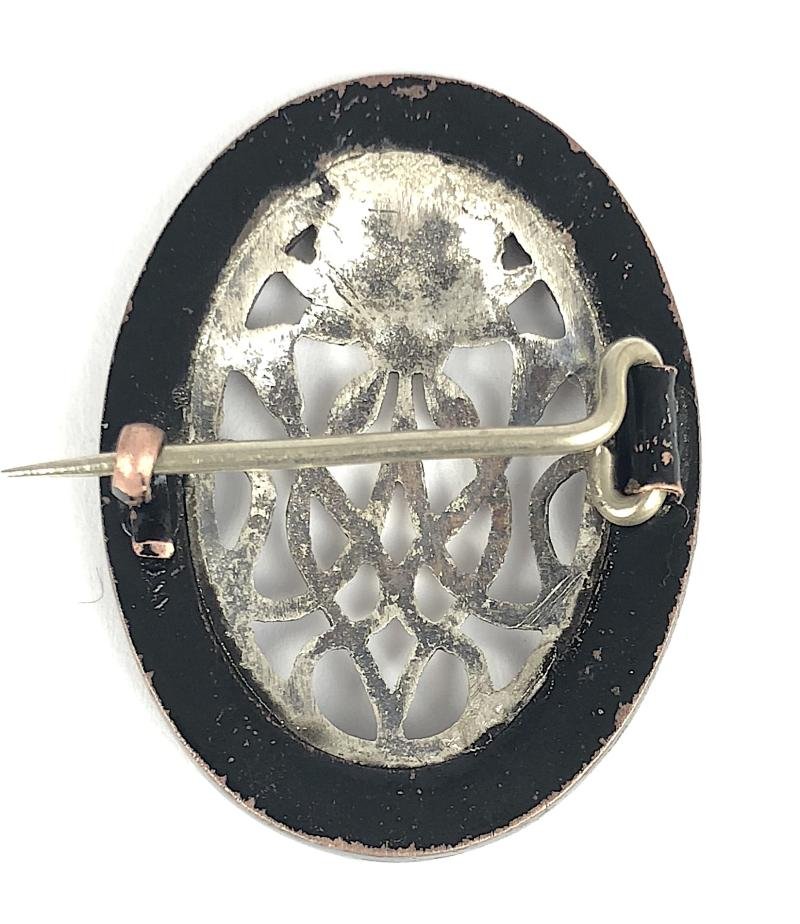 For Voluntary War Work In India 1914 -1919 tribute medal by H.M.Mint Calcutta — image 2