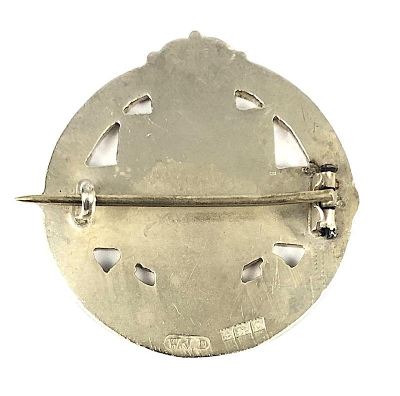 Tunbridge Wells School of Nursing 1952 Hallmarked Silver Badge — image 2