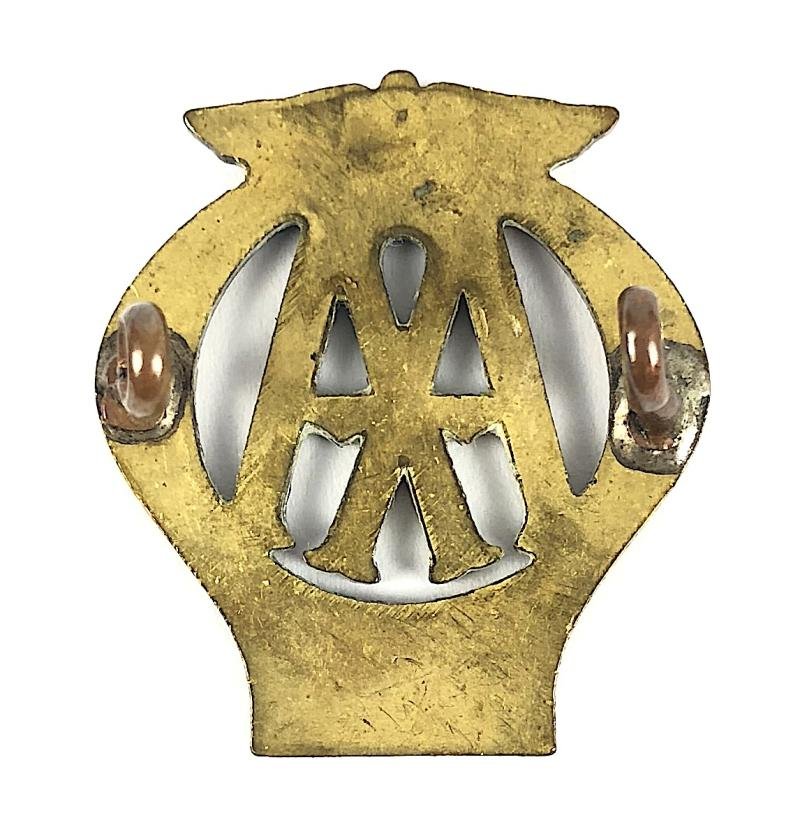 Automobile Association motorist breakdown AA patrolmans collar badge — image 2