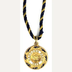 1898 Sandown Park gentlemans horse racing club badge rare variation