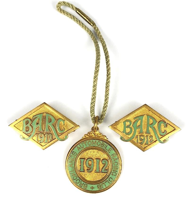 Brooklands Automobile Racing Club BARC 1912 set of cased badges — image 2