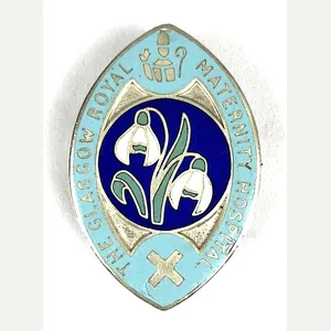 Glasgow Royal Maternity Hospital midwives silver badge Scotland