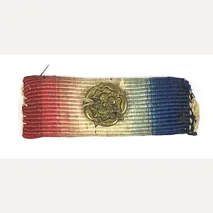1914 Mons Star Silver Rosette Medal Ribbon