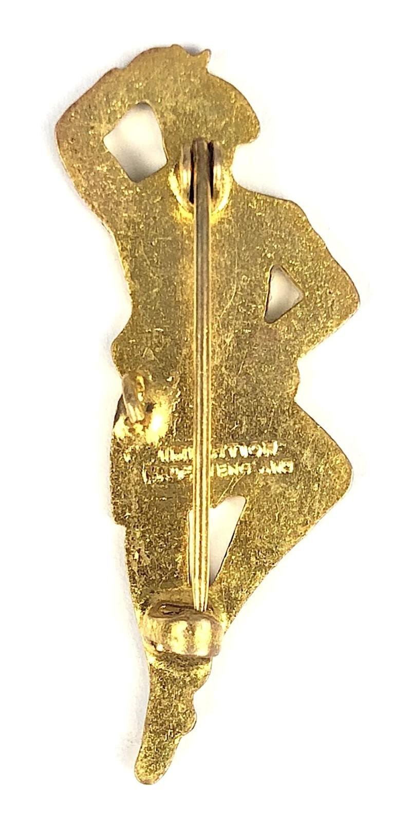 Scottish Highland Dancer male traditional figure badge c1940s — image 2