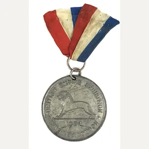 1924 British Empire Exhibition Wembley Gibbs Dentifrice Advertising Medal