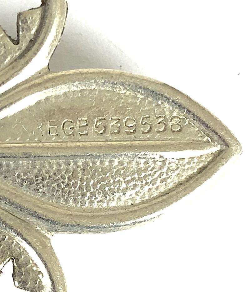 Boy Scouts 1st pattern patrol leader hat badge REGd 539538 — image 3