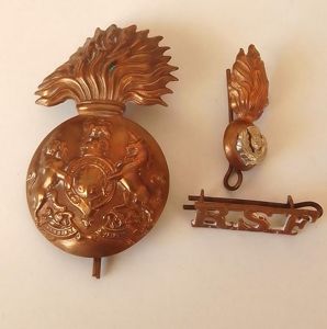 Royal Scots Fusiliers Cap Badge, Shoulder Title & Collars