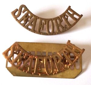 Matching Pair of WW1 Period Seaforth Highlanders Shoulder Titles