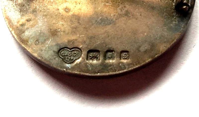 Scarce 4th Batt Seaforth Highlanders Silver Hallmarked Reunion Badge — image 3