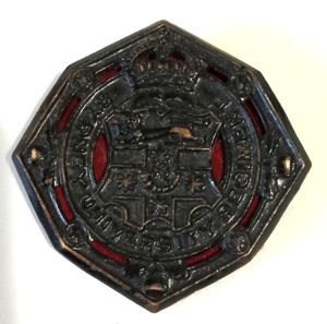 Sydney University Regiment Blackened Cap Badge Circa 1948 - 53