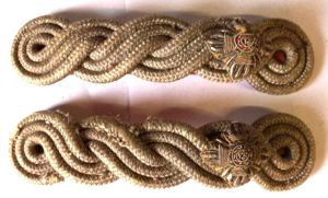 Pair of British Officers {Major} Epaulettes