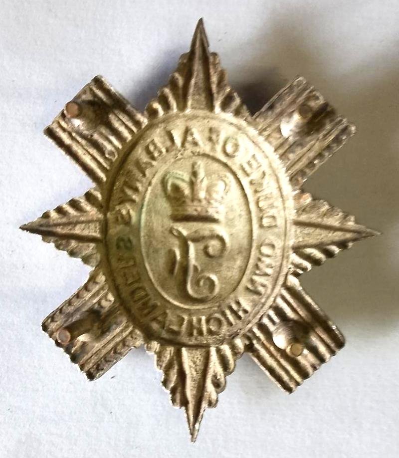 Victorian Period Duke of Albany Own Highlanders Pouch Badge — image 2