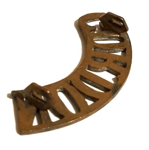 WW1 Period Brass 'GORDON' Sholder Title — image 2