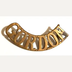 WW1 Period Brass 'GORDON' Sholder Title