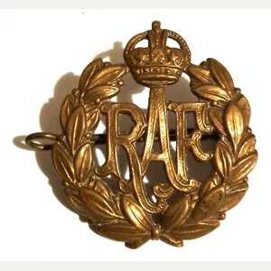 WW2 RAF Cap Badge