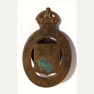 WW1 'On war service 1915' Lapel Badge