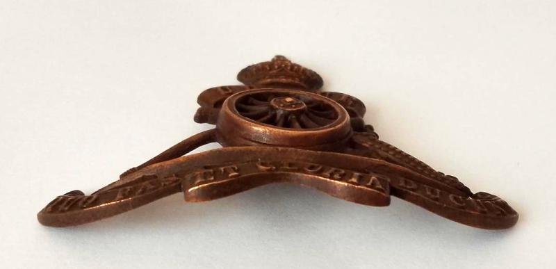 Officers Royal Artillery Cap Badge — image 2